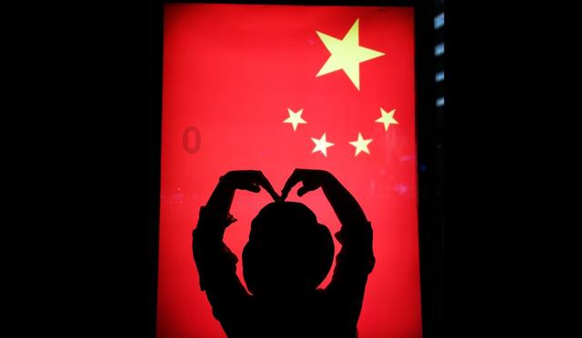 我12月4号下午3点多自动存款机存6500结果机子说钱被银行回收了。第二天我也找了银行。今天3天了？游戏画面
